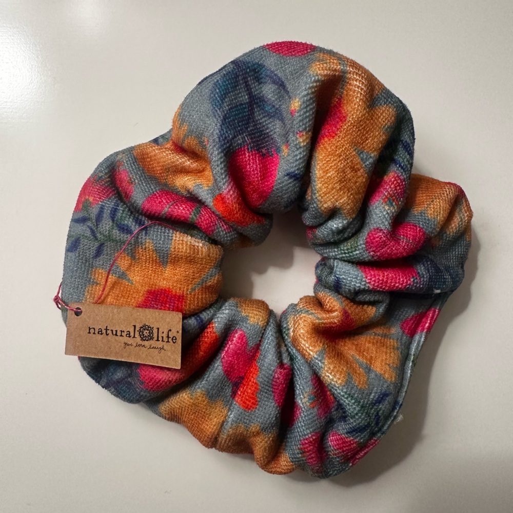 Natural Life Hair Scrunchie